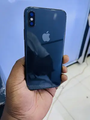 Apple iPhone X 64 GB Black