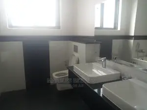 Furnished 4bdrm Apartment in Kololo, Central Division for Rent