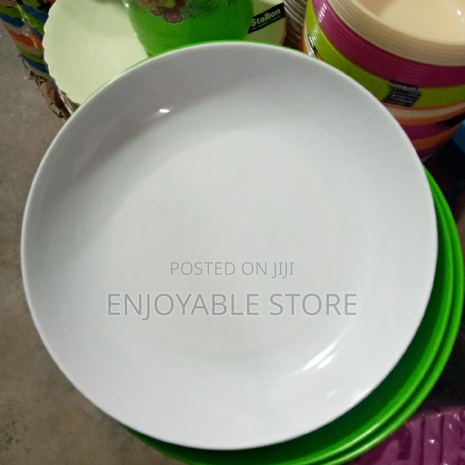 Plastic China Plate