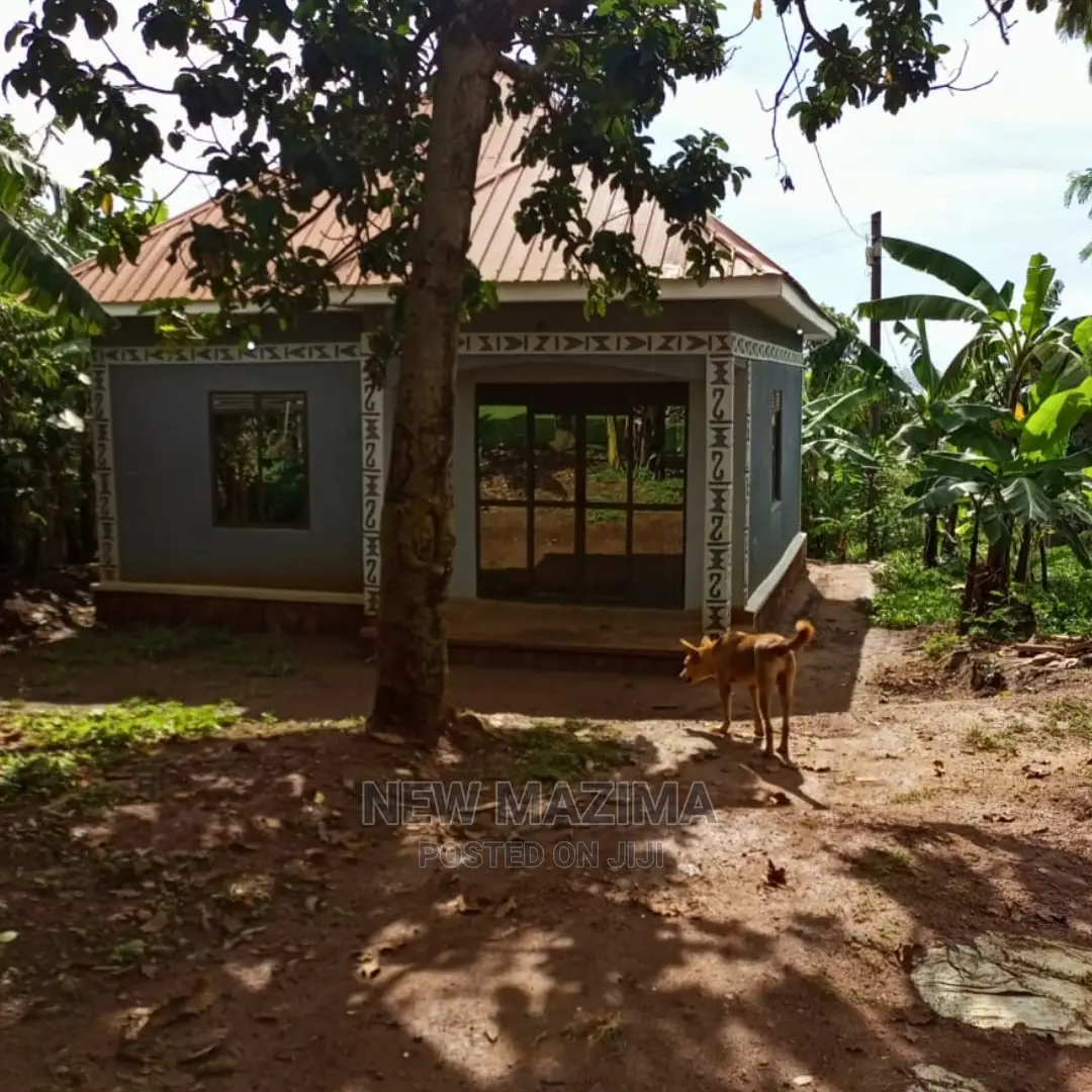 3bdrm House in Salaama Munyonyo, Division a for Sale