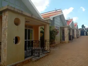 2bdrm House in Fs Properties Ltd, Central Division for Rent