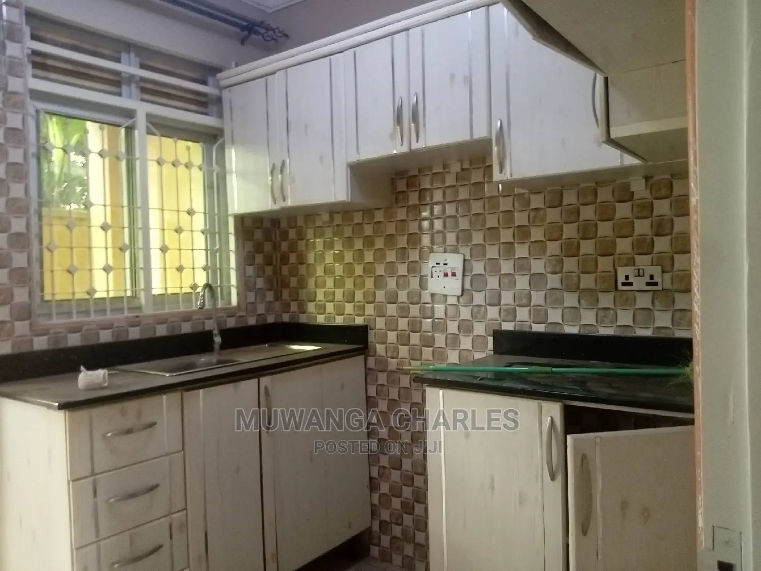 2bdrm House in Fs Properties Ltd, Central Division for Rent