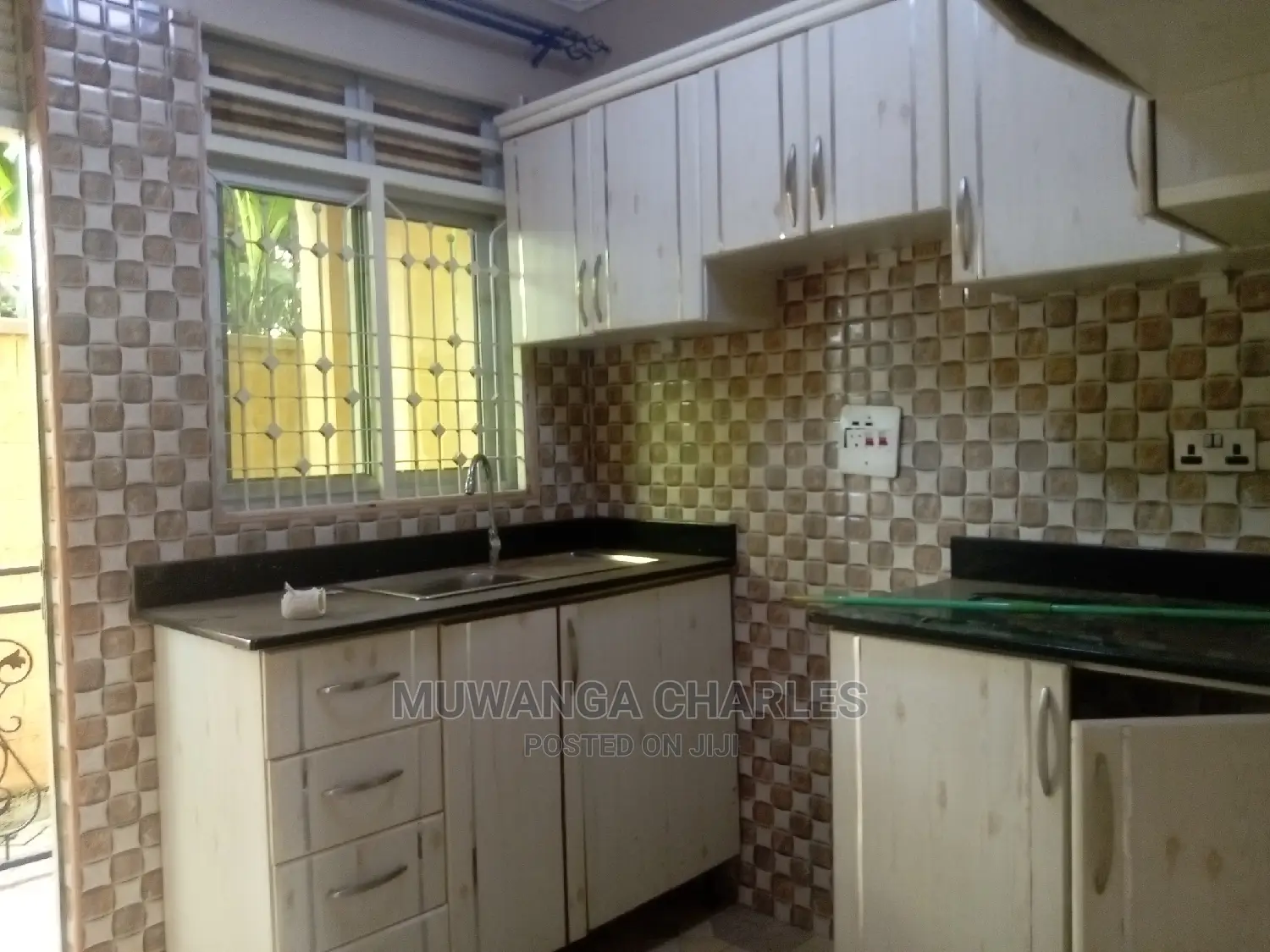 2bdrm House in Fs Properties Ltd, Central Division for Rent