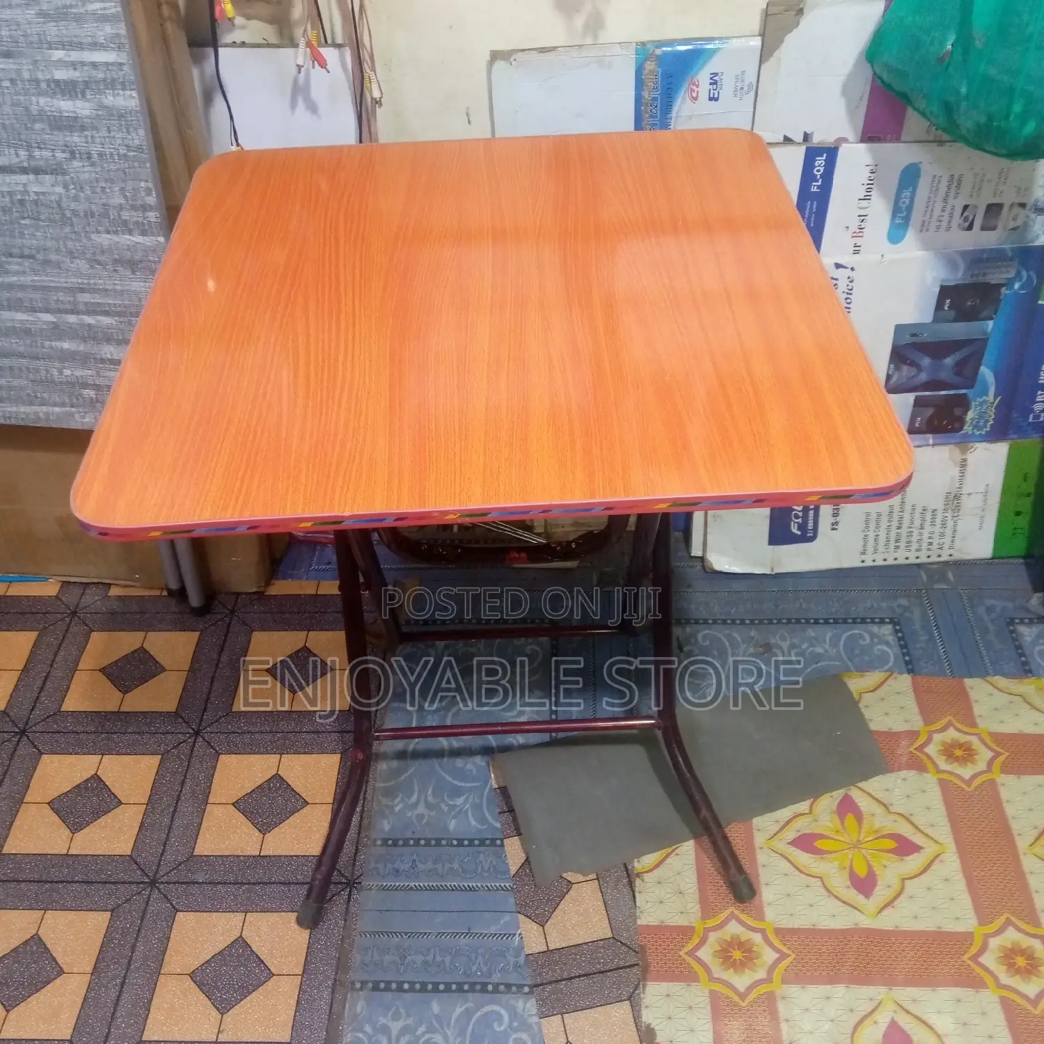 Square Table
