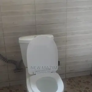 10bdrm Block of Flats in Najjanankumbi, Division a for Sale