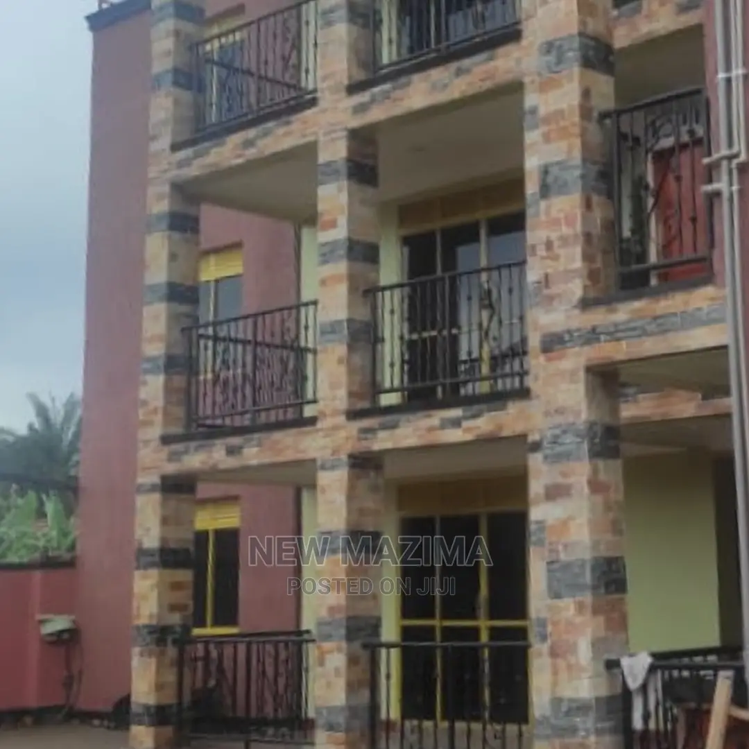 10bdrm Block of Flats in Najjanankumbi, Division a for Sale