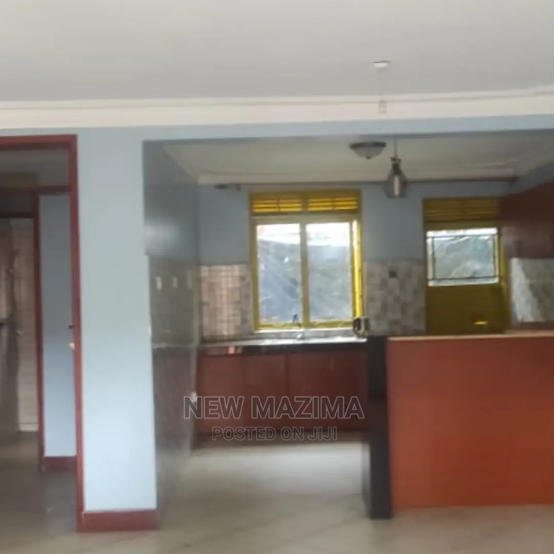 10bdrm Block of Flats in Najjanankumbi, Division a for Sale