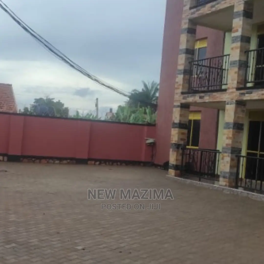 10bdrm Block of Flats in Najjanankumbi, Division a for Sale