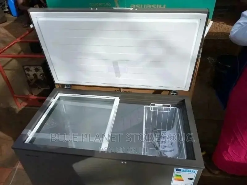 Hisense 310litres Chest/Deep Freezers \\ Fc-31dt4sa
