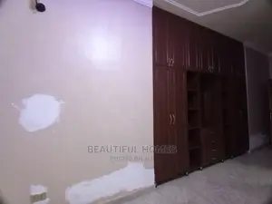 Furnished 4bdrm House in Kira for Sale