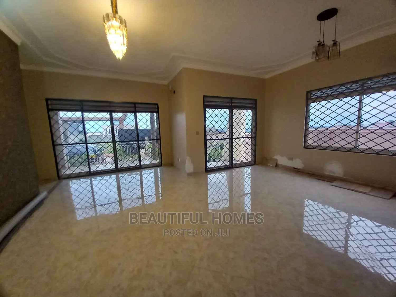 Furnished 4bdrm Bungalow in Kira Executive for Sale
