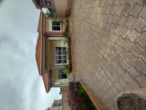Furnished 4bdrm House in Kira 1 for Sale