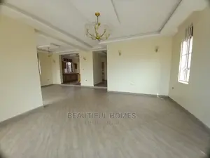 Furnished 5bdrm House in Kira Tarmack Access for Sale