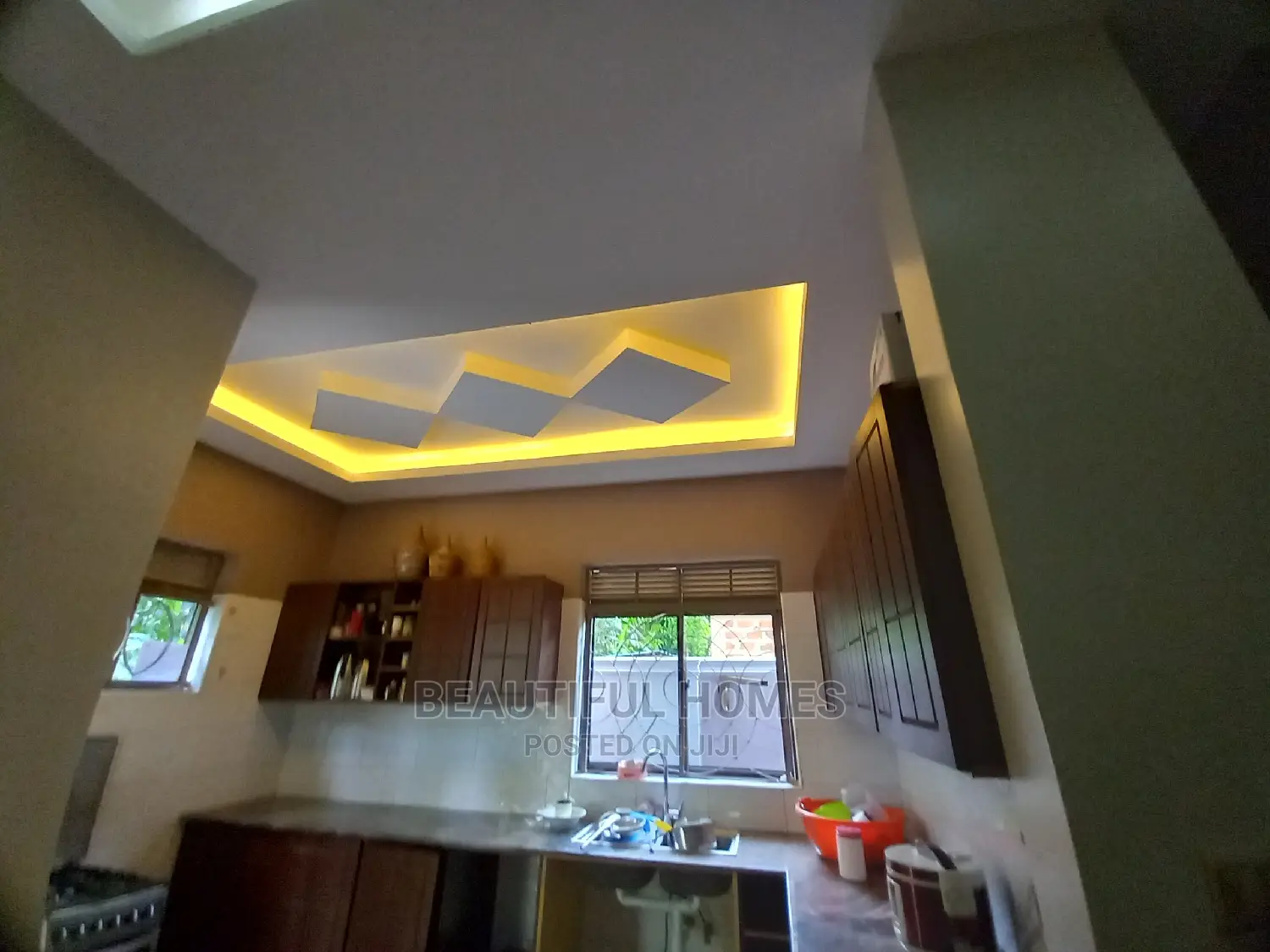 Furnished 4bdrm Bungalow in Nakwero Canaan, Kira for Sale