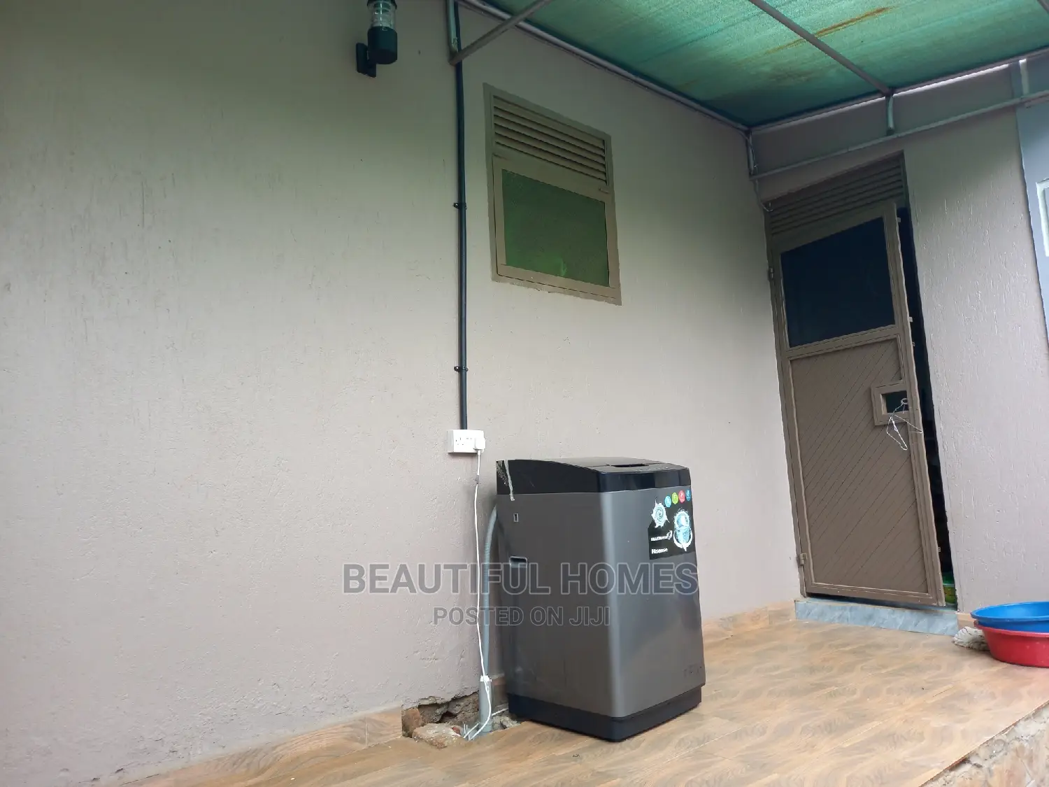 Furnished 4bdrm Bungalow in Nakwero Good, Kira for Sale