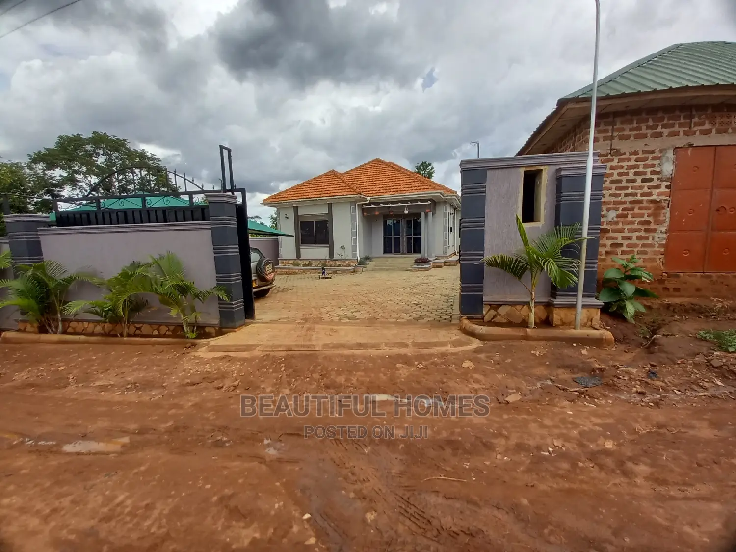 Furnished 4bdrm Bungalow in Nakwero 1, Kira for Sale