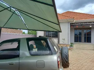 Furnished 4bdrm Bungalow in Kira Nakwero One for Sale