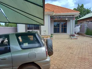Furnished 4bdrm Bungalow in Kira Nakwero Posh for Sale