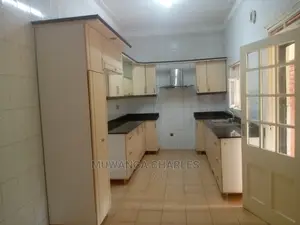 4bdrm Bungalow in Fs Properties Ltd, Central Division for Rent