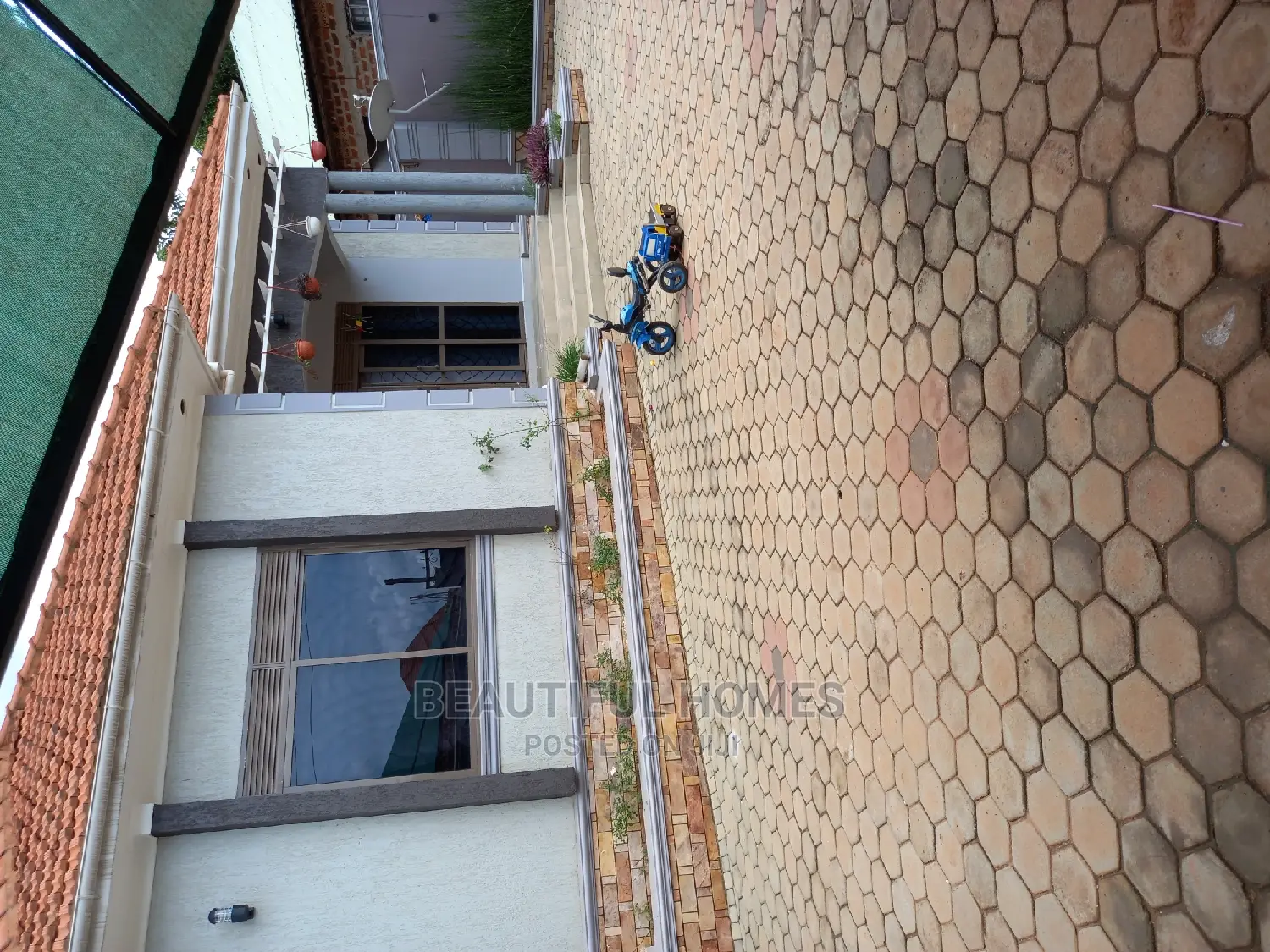 Furnished 4bdrm House in Nakwero in Kira for Sale