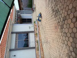 Furnished 4bdrm House in Nakwero in Kira for Sale
