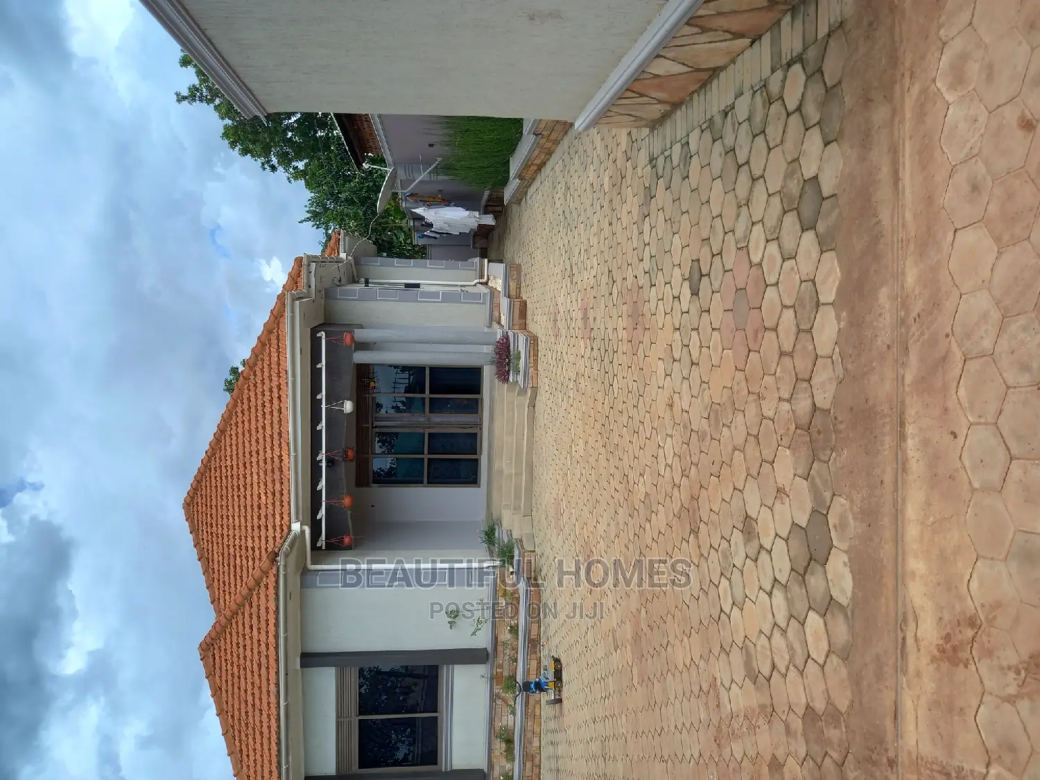 Furnished 4bdrm Bungalow in Nakwero A, Kira for Sale