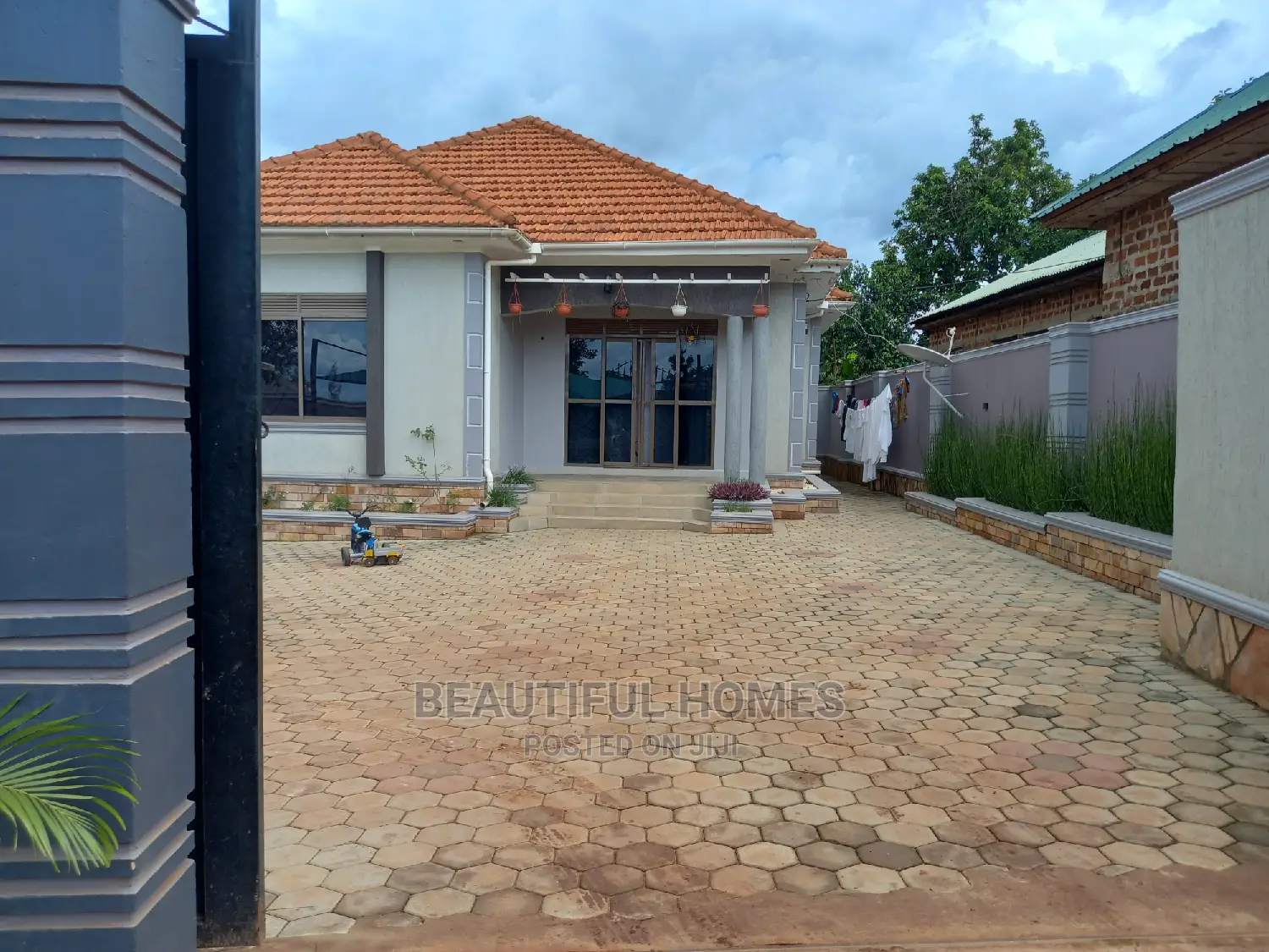 Furnished 4bdrm Bungalow in Nakwero A, Kira for Sale