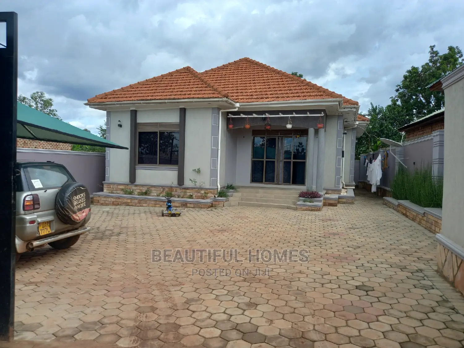 Furnished 4bdrm Bungalow in Kira Nakwero One for Sale