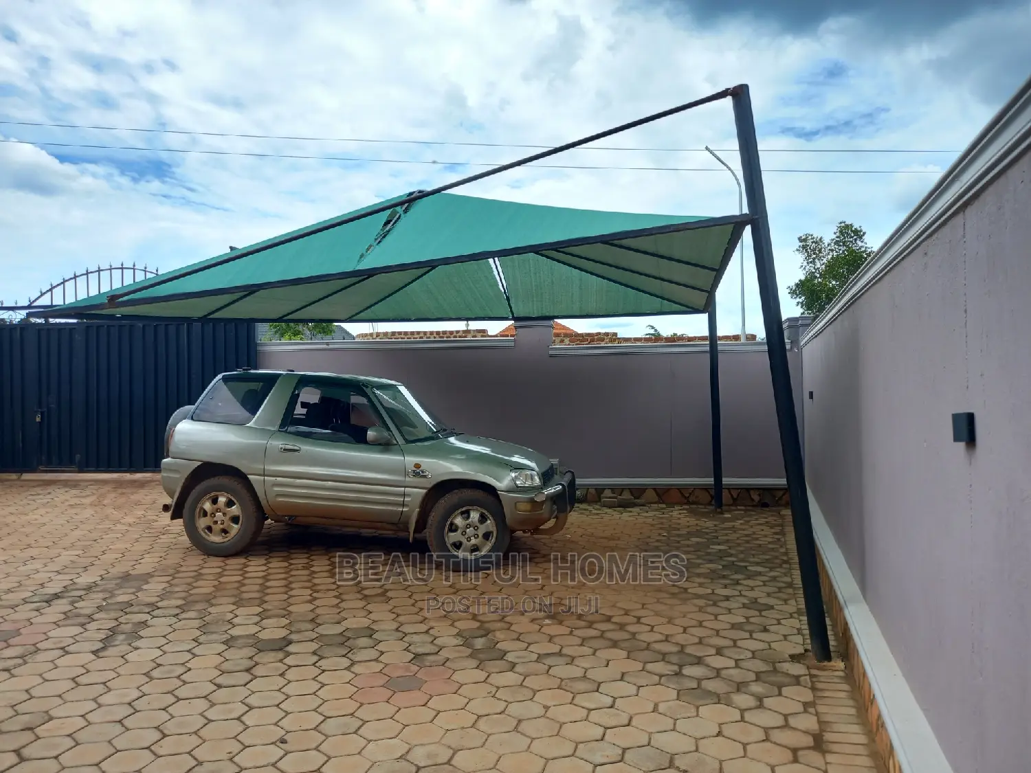 Furnished 4bdrm Bungalow in Nakwero in Kira for Sale