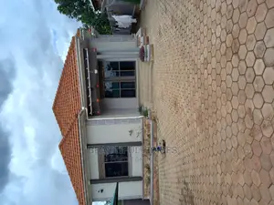 Furnished 4bdrm Bungalow in Nakwero in Kira for Sale