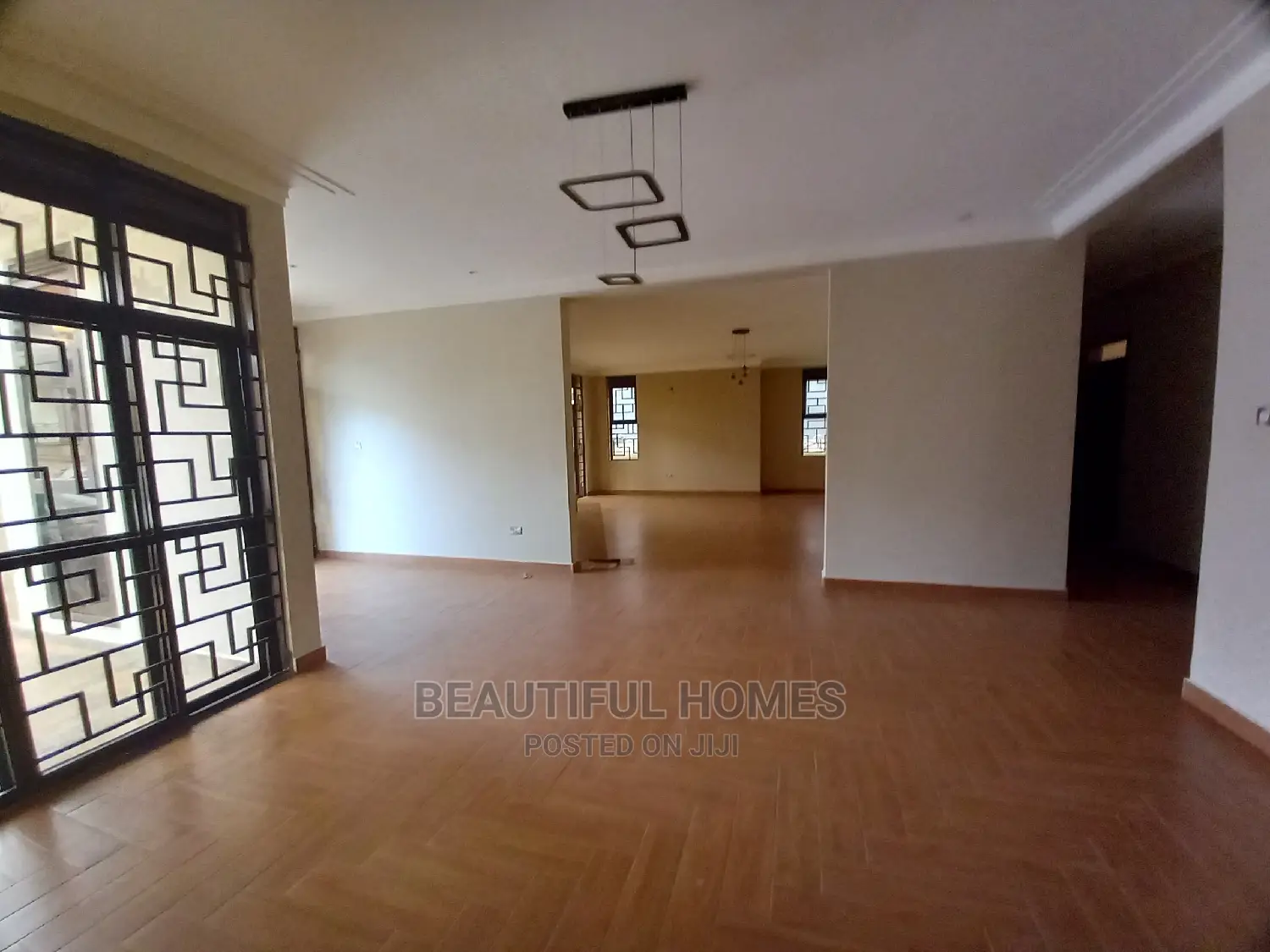 Furnished 6bdrm Mansion in Najjera, Central Division for Sale