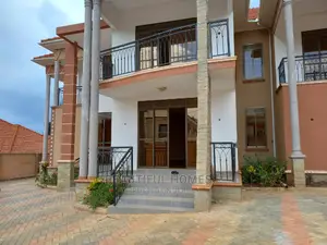 Furnished 6bdrm Duplex in Najjera Executive, Central Division for Sale