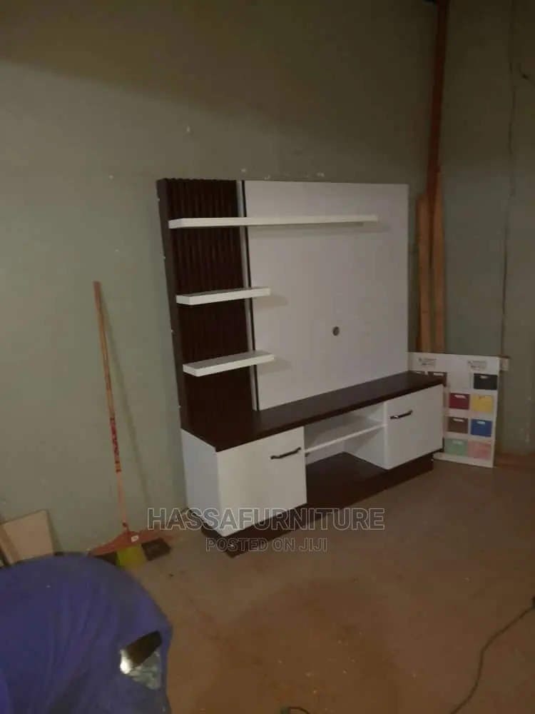 Executive Tv Stand Brand New