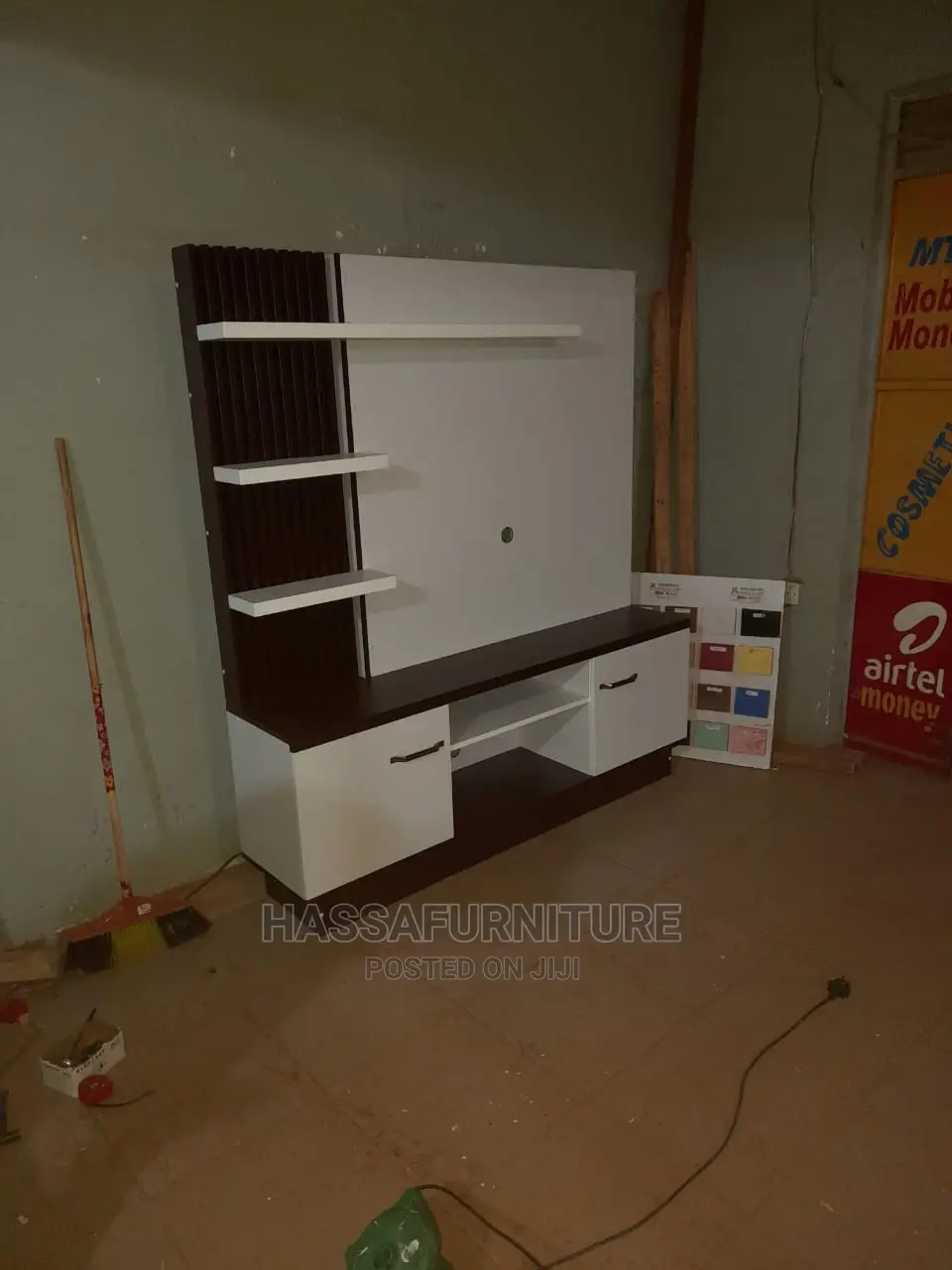 Executive Tv Stand Brand New