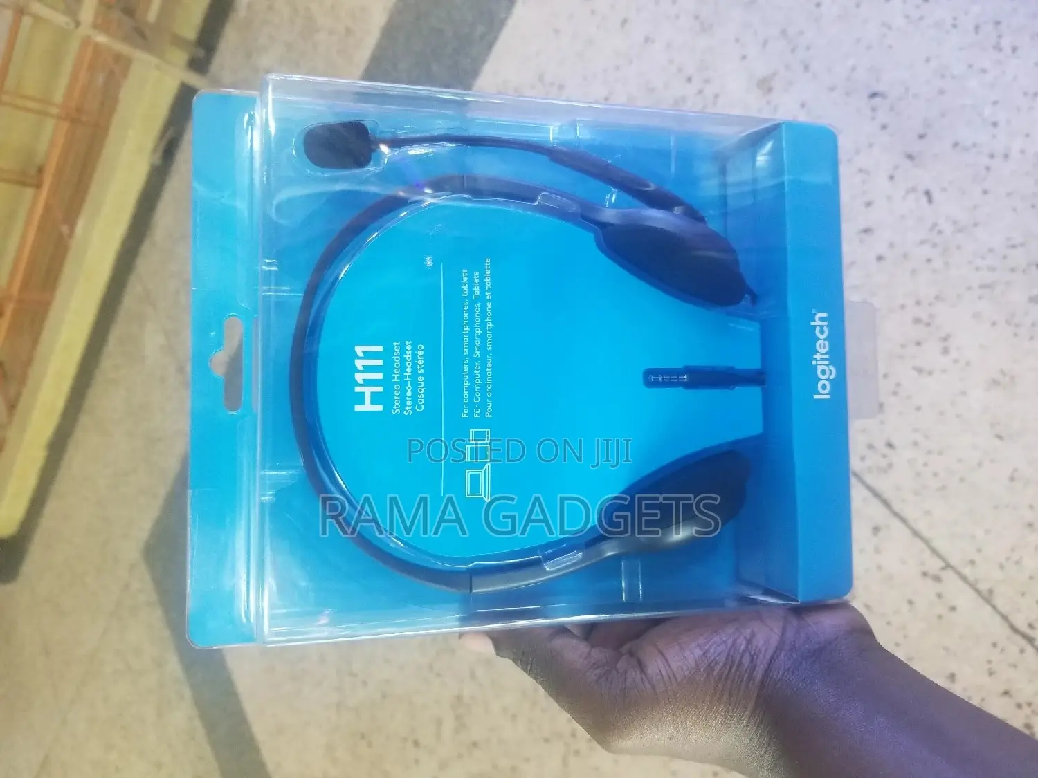 Logitech H 111