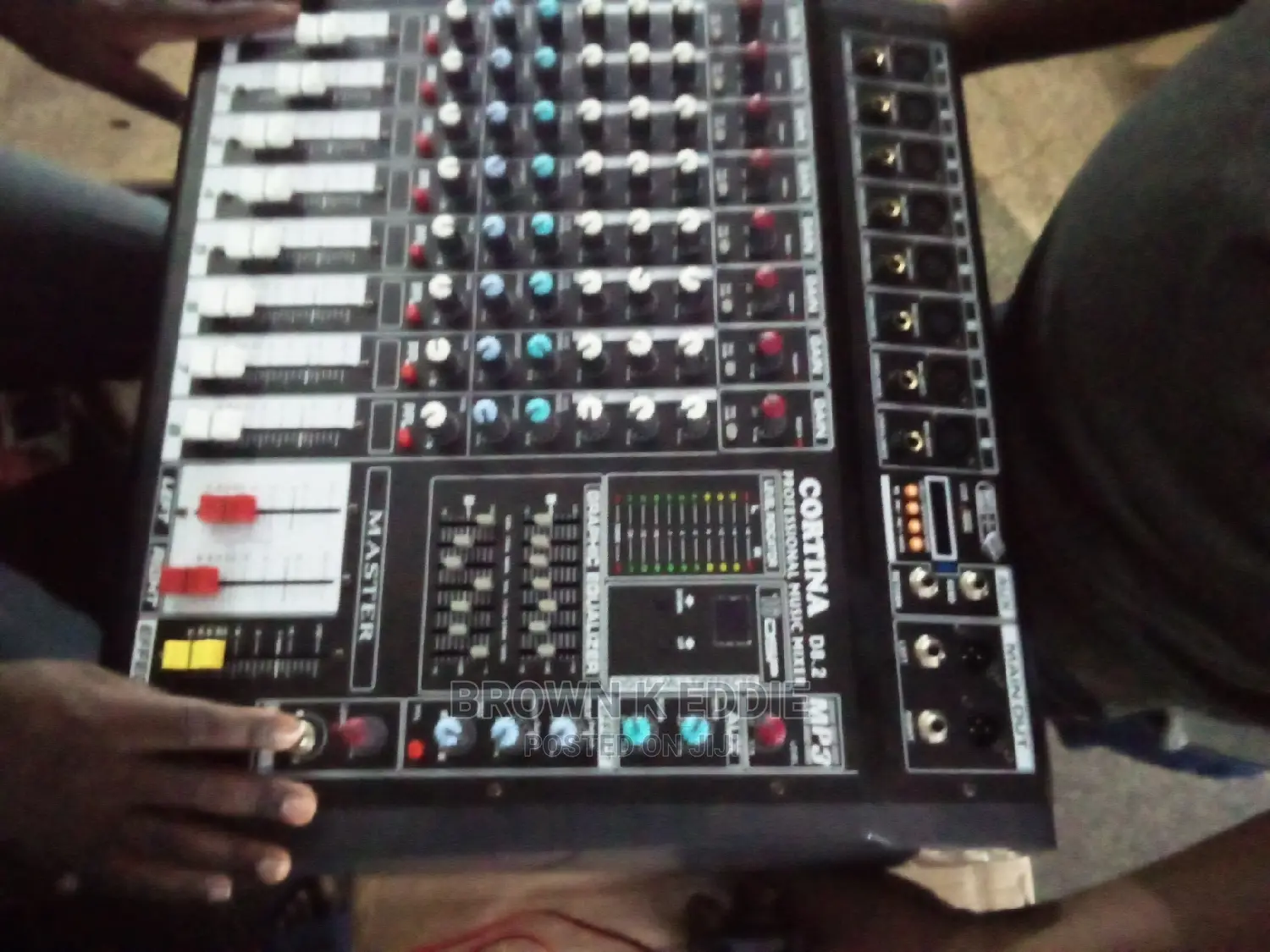 Cortina Amp Mixer 8channel