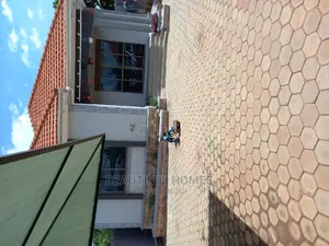 Furnished 4bdrm Bungalow in Nakwero Corporate, Kira for Sale