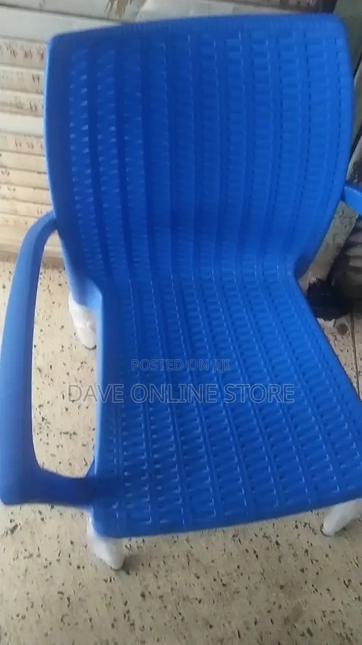 Classy Plastic Chairs