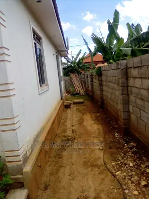 Furnished 4bdrm Bungalow in Goma for Sale