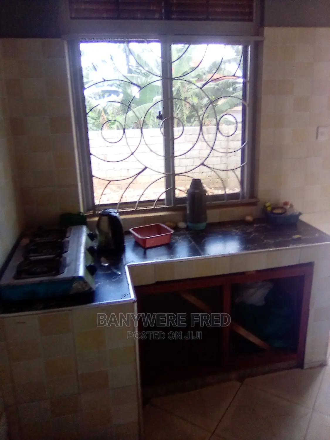 Furnished 4bdrm Bungalow in Goma for Sale