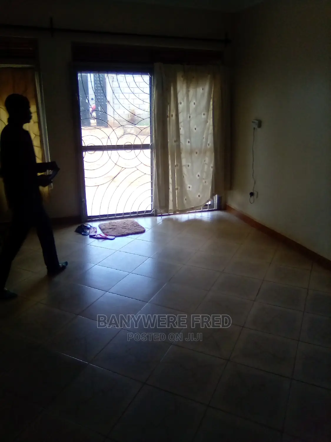 Furnished 4bdrm Bungalow in Goma for Sale