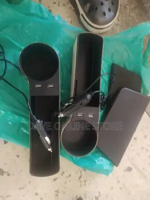 2 Pieces Car Storage Box With Usb