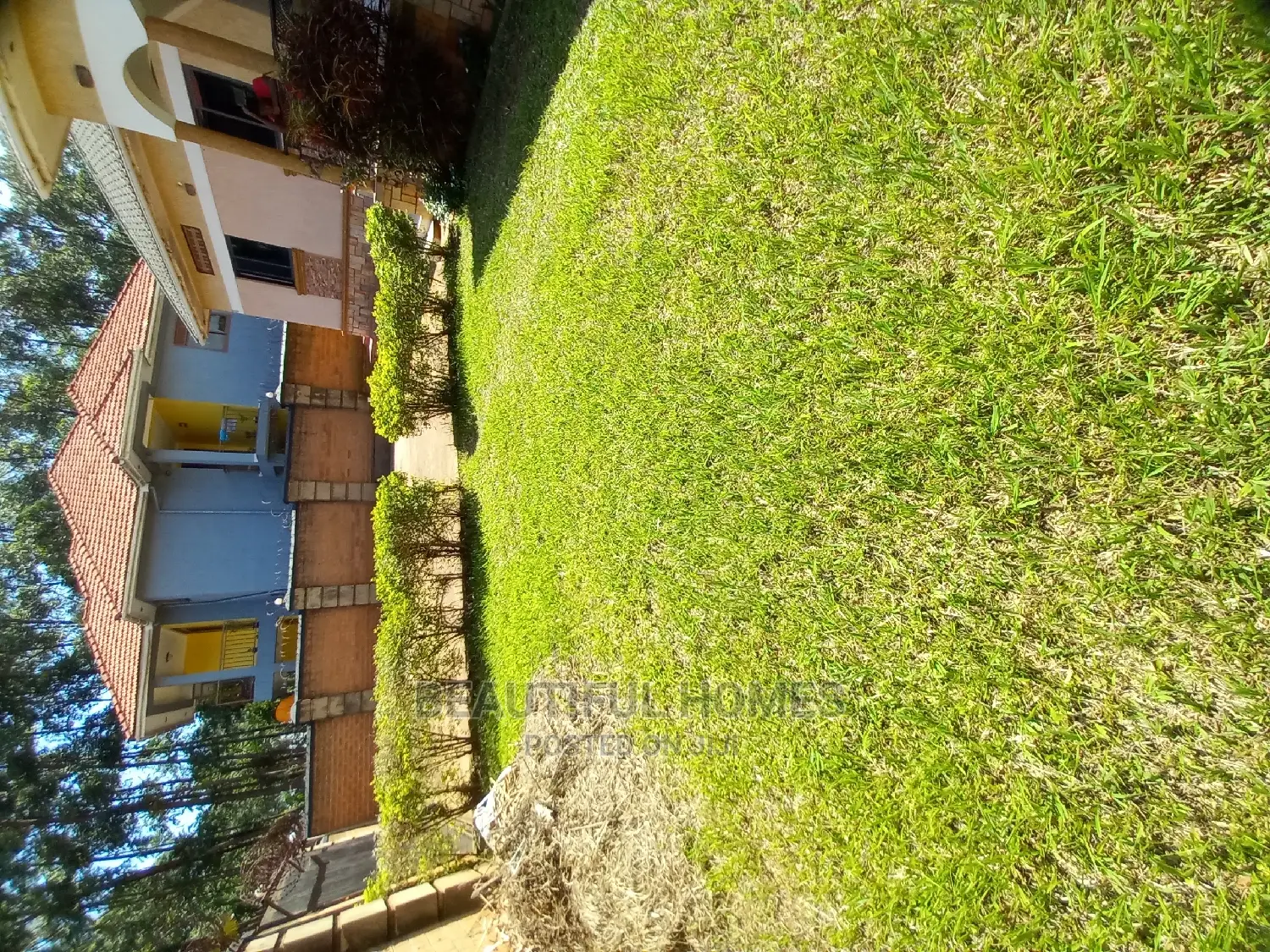 Furnished 4bdrm Bungalow in Kira Corporate for Sale
