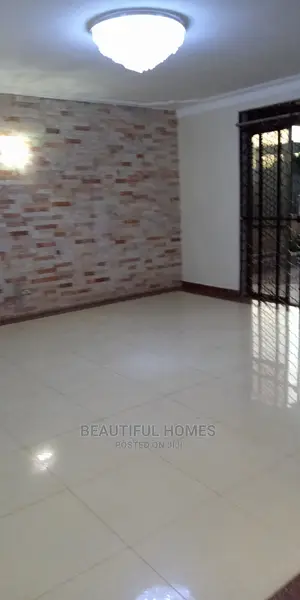 Furnished 4bdrm Bungalow in Kira Corporate for Sale
