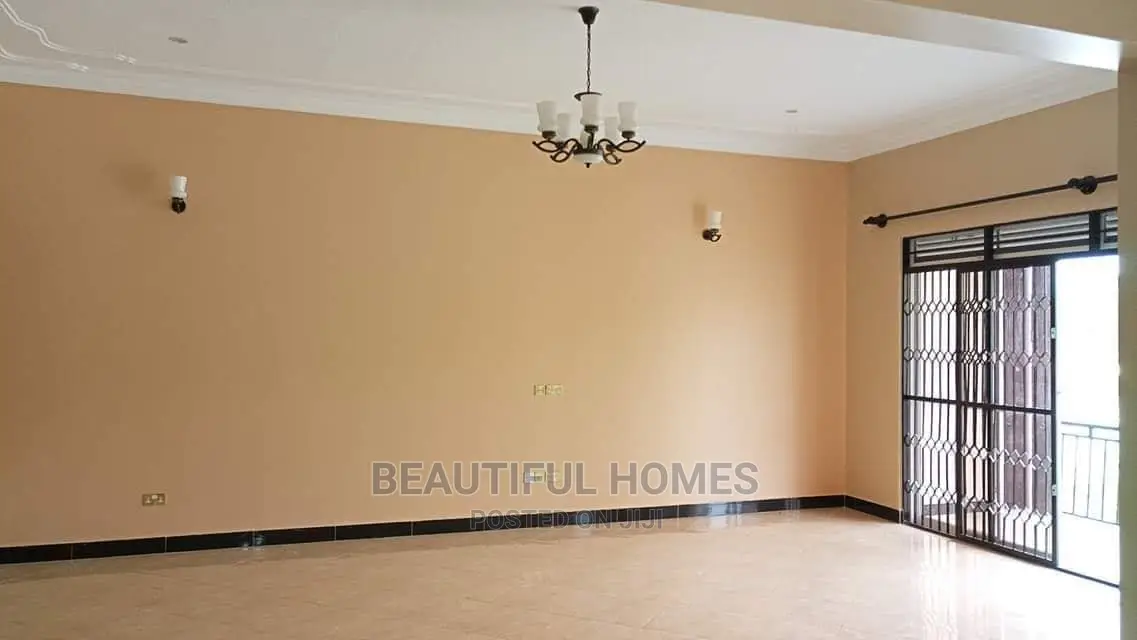 Furnished 4bdrm House in Kira Executive for Sale