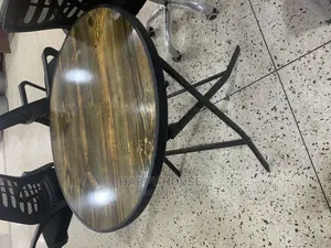 Foldable Round Table