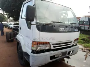 Isuzu Juston 1999