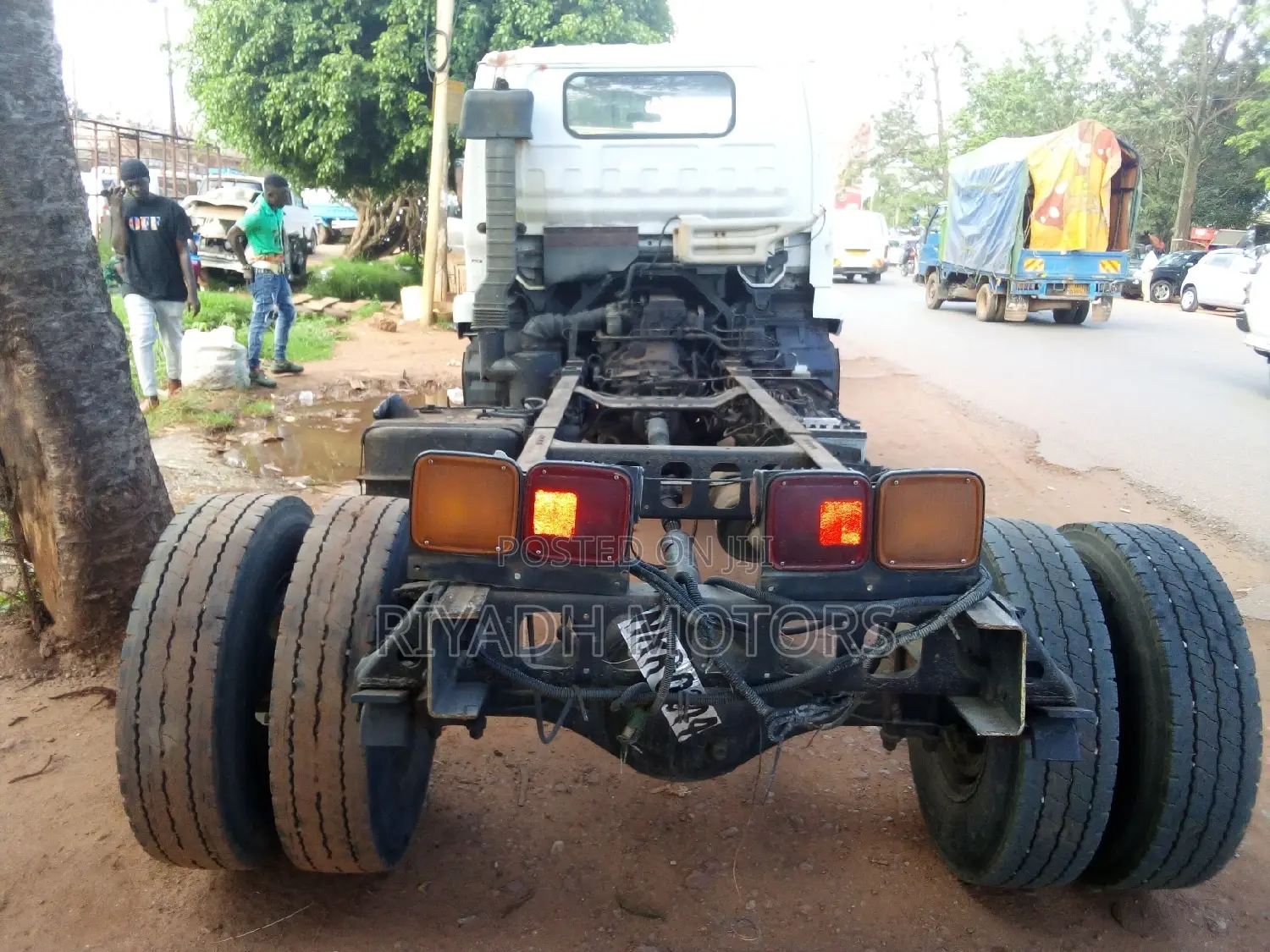 Isuzu Juston 1999