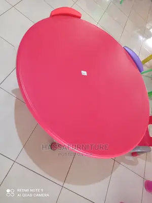 Plastic Kids Reading Tables
