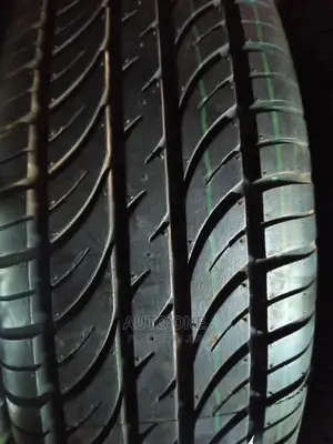 195/65/15 Onyx Tyres.